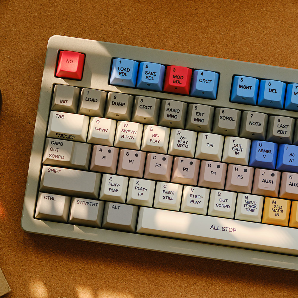 FBB Keycaps S9000 Retro Style  - Retro Gaming Laptop review and price